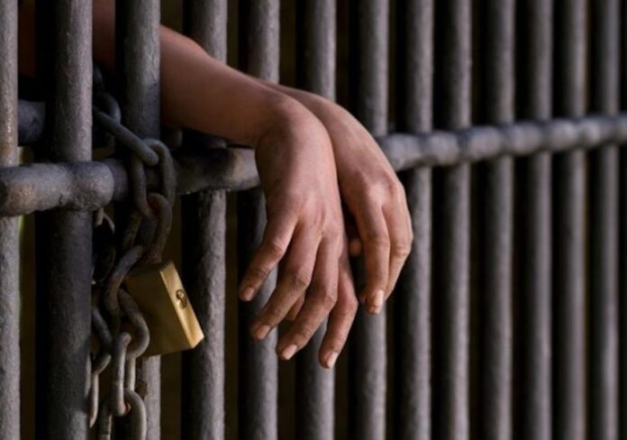 Condenan a 20 años de prisión a hombre por múltiples atracos en Villa Duarte