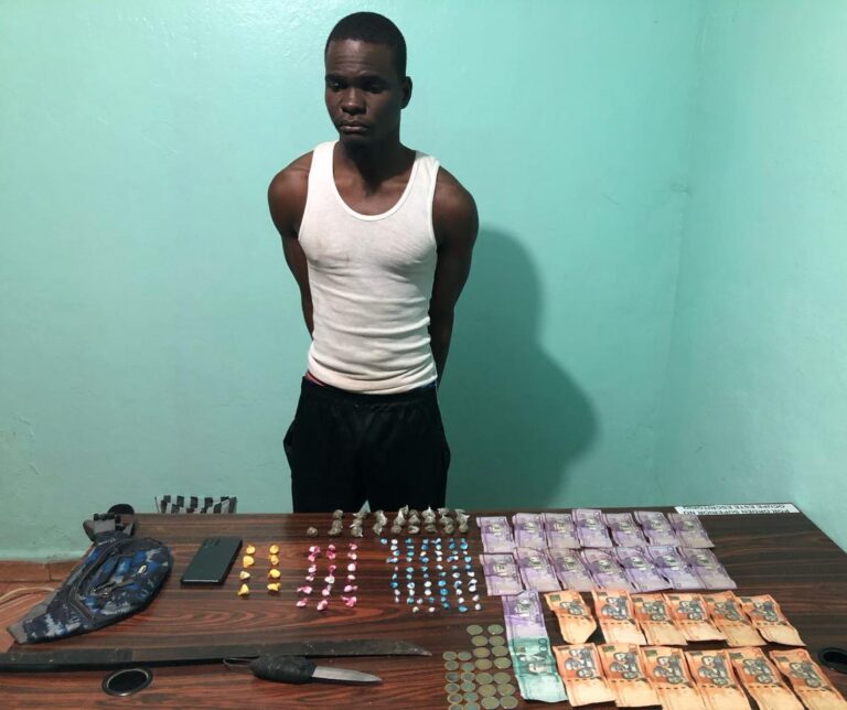 Policía desmantela punto de drogas en Hato Mayor