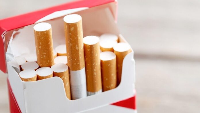 Arrestan a médico en SJM con 80,000 cigarrillos de contrabando