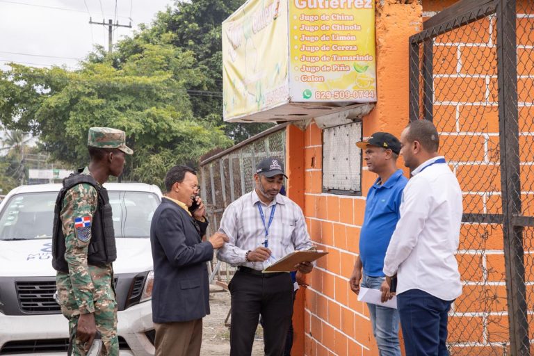 Desmantelan conexión eléctrica irregular en empresa de jugos