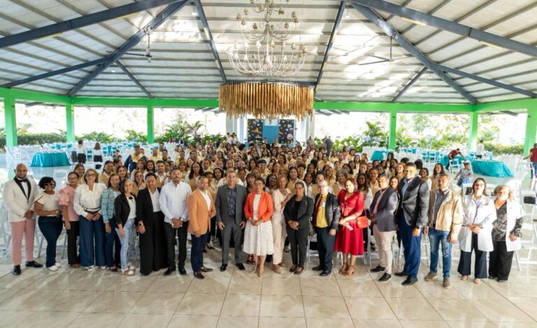 CoopMaimón impulsa a 300 jóvenes hacia un futuro prometedor