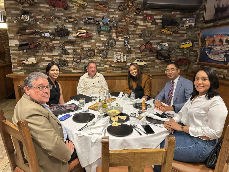 Coopnama impulsa internacionalización del profesorado dominicano con visión 2025