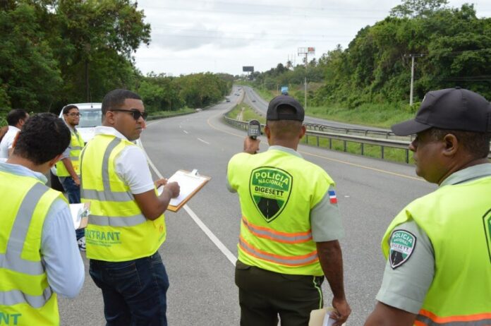 Más de 200 voluntarios y agentes reforzarán la seguridad vial durante Semana Santa