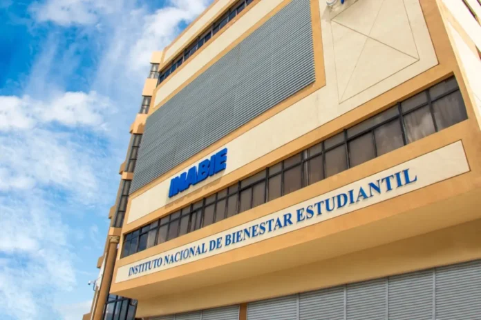 INABIE suspende contratos de empresas bajo investigación