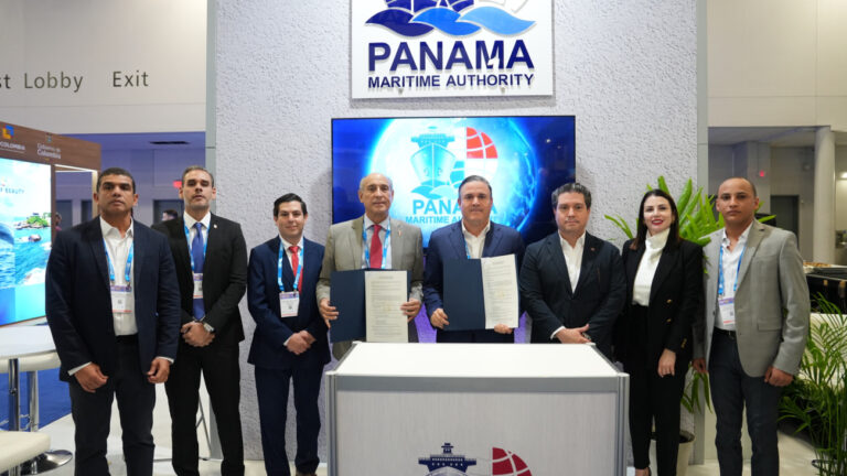 Apordom fortalece alianzas en Seatrade Cruise Global 2025