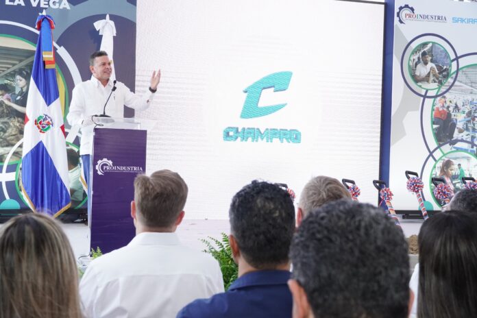 Proindustria inicia construcción de nave industrial en La Vega
