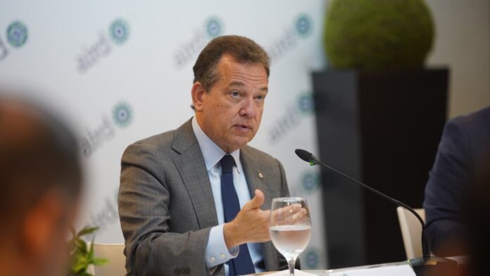 Ito Bisonó: “Hoy tenemos una industria más fuerte, competitiva y priorizada a nivel de Gobierno” Ito Bisonó: “Hoy tenemos una industria más fuerte, competitiva y priorizada a nivel de Gobierno”