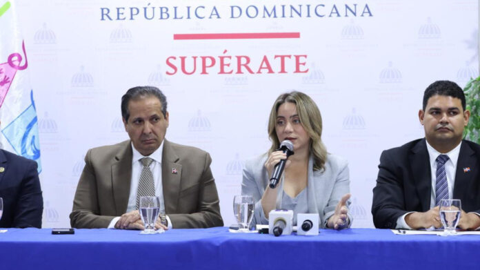 Gobierno inicia entrega del Bono de Emergencia a familias afectadas por tragedia en Jet Set Gobierno inicia entrega del Bono de Emergencia a familias afectadas por tragedia en Jet Set
