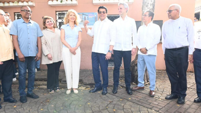 Ministro de Turismo deja iniciadas las obras del Programa de Mejoramiento de Viviendas en Ciudad Colonial (Promevi) Ministro de Turismo deja iniciadas las obras del Programa de Mejoramiento de Viviendas en Ciudad Colonial (Promevi)
