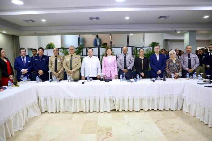 Raquel Peña encabeza reunión de seguimiento al Plan de Seguridad Ciudadana
