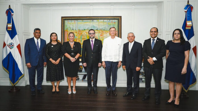 RD y Panamá fortalecen lazos de comercio y cooperación RD y Panamá fortalecen lazos de comercio y cooperación