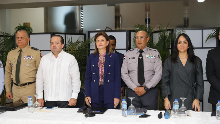 Raquel Peña encabeza reunión seguimiento al Plan de Seguridad Ciudadana