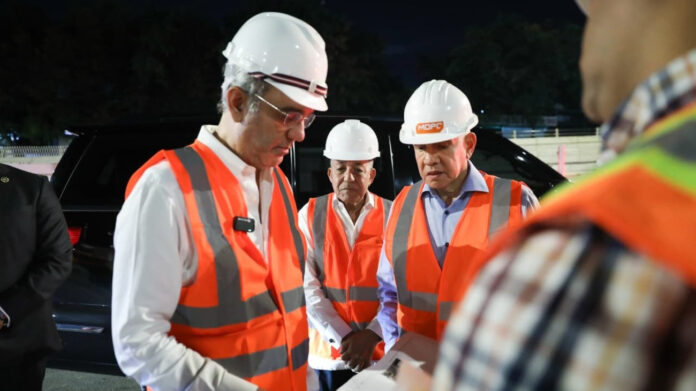 Abinader supervisa construcción del paso a desnivel en la prolongación 27 de Febrero con Isabel Aguiar Abinader supervisa construcción del paso a desnivel en la prolongación 27 de Febrero con Isabel Aguiar