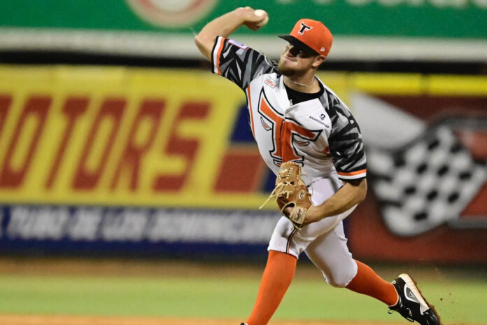 Tyler Eppler regresa a abrir partidos con los Toros del Este Tyler Eppler regresa a abrir partidos con los Toros del Este