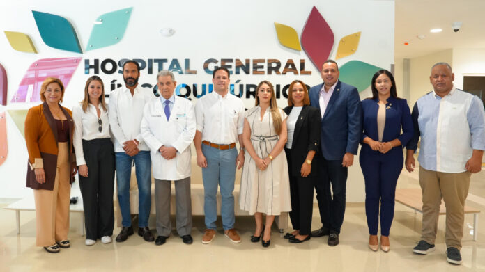Mived realiza encuentro con “Amigos que Suman” en el Hospital Clínico-Quirúrgico Dr. José Joaquín Puello