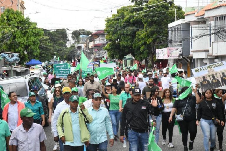 Fuerza del Pueblo inicia jornadas de reorganización nacional
