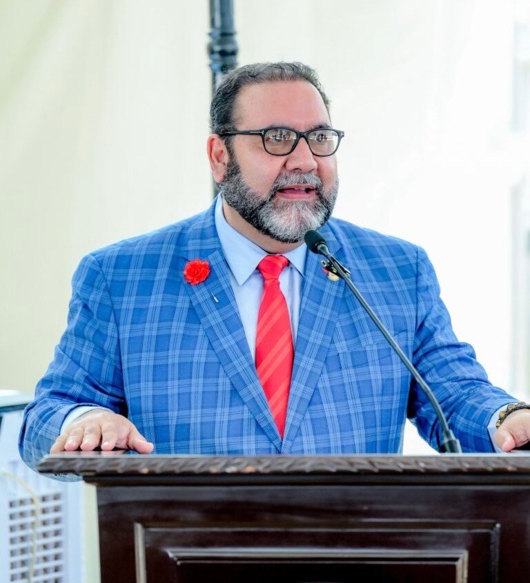 Rogelio Genao invita a Festival de las Flores