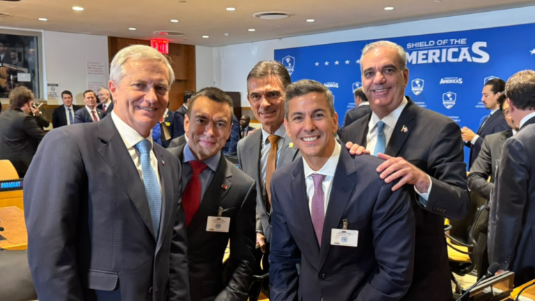 Presidente Abinader participa en cumbre del Escudo de las Américas junto a Trump y otros mandatarios